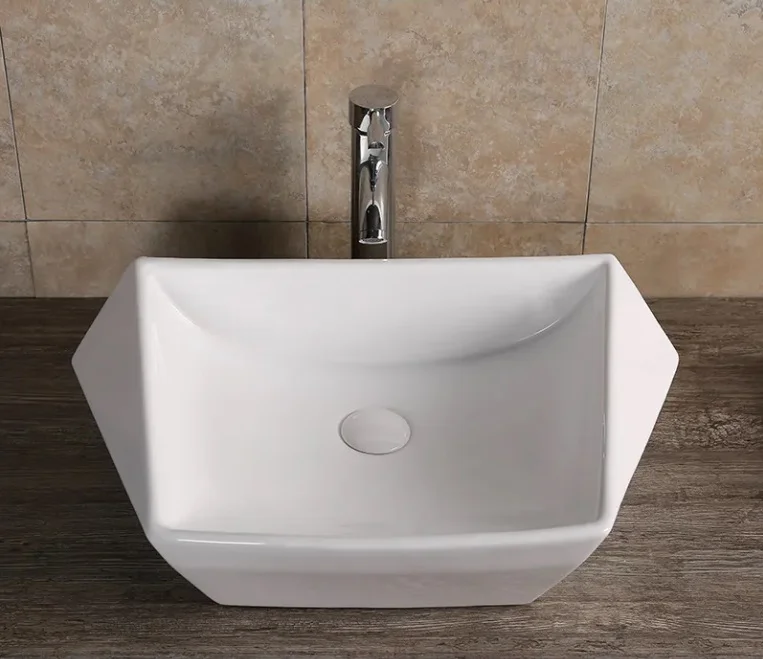 Раковина накладная Ceruttispa CR7065 трапециевидная, белая 60х41х15,5 см