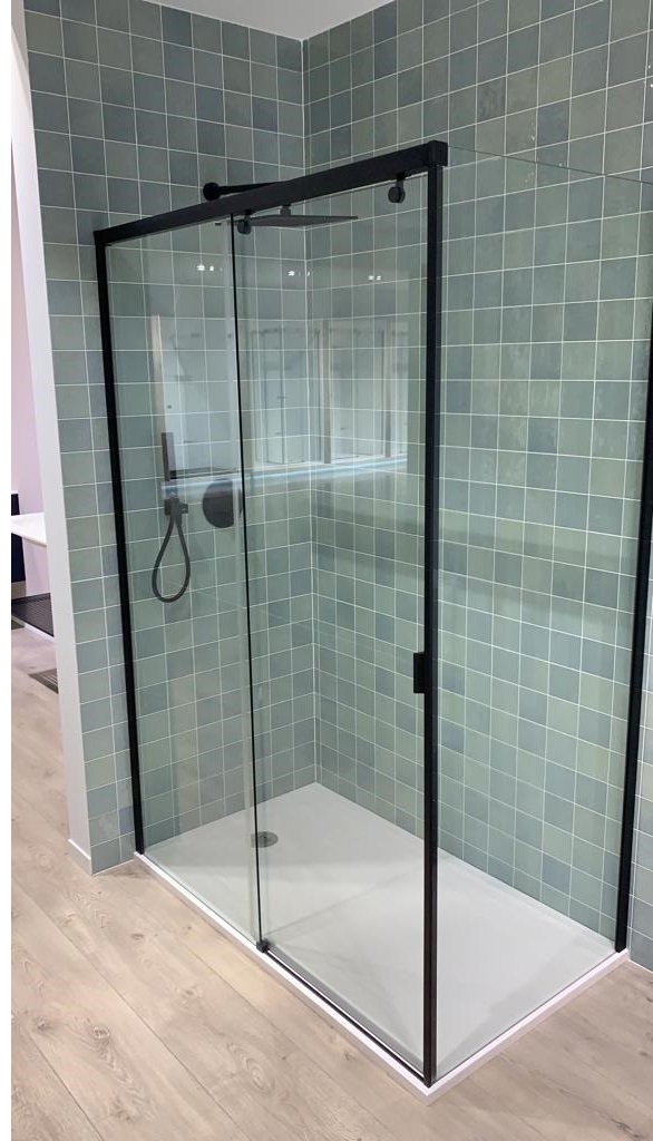 Душевое ограждение Cerutti SPA MARBELLA 120B L, 120х80 см, без поддона, в левый угол, черный профиль