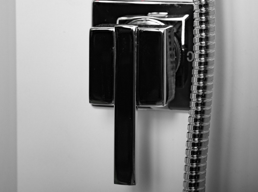 Душевая кабина Ceruttispa MiMi90T тропический душ, угловая, без крыши