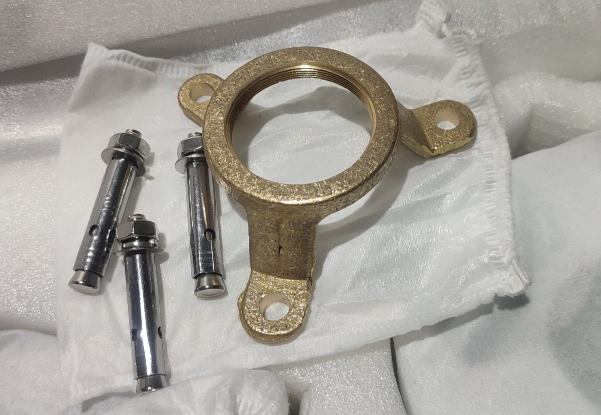 BOCH MANN BRAIES Brush nickel  Напольный смеситель для отдельностоящей ванны