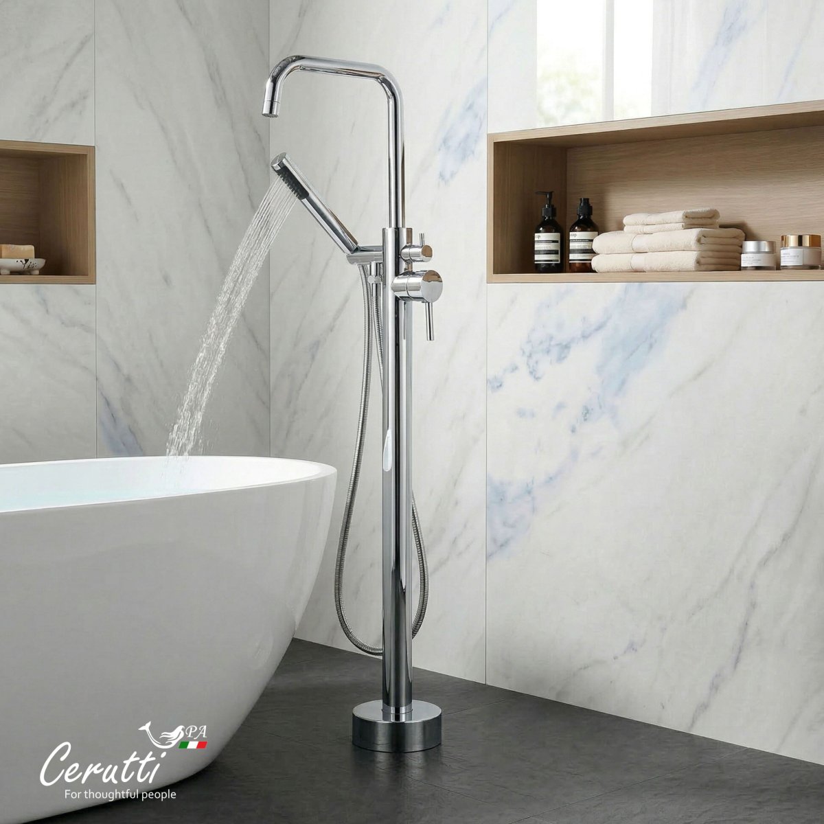 Ceruttispa АФРА (AFRA) Напольный смеситель для отдельностоящей ванны, цвет хром