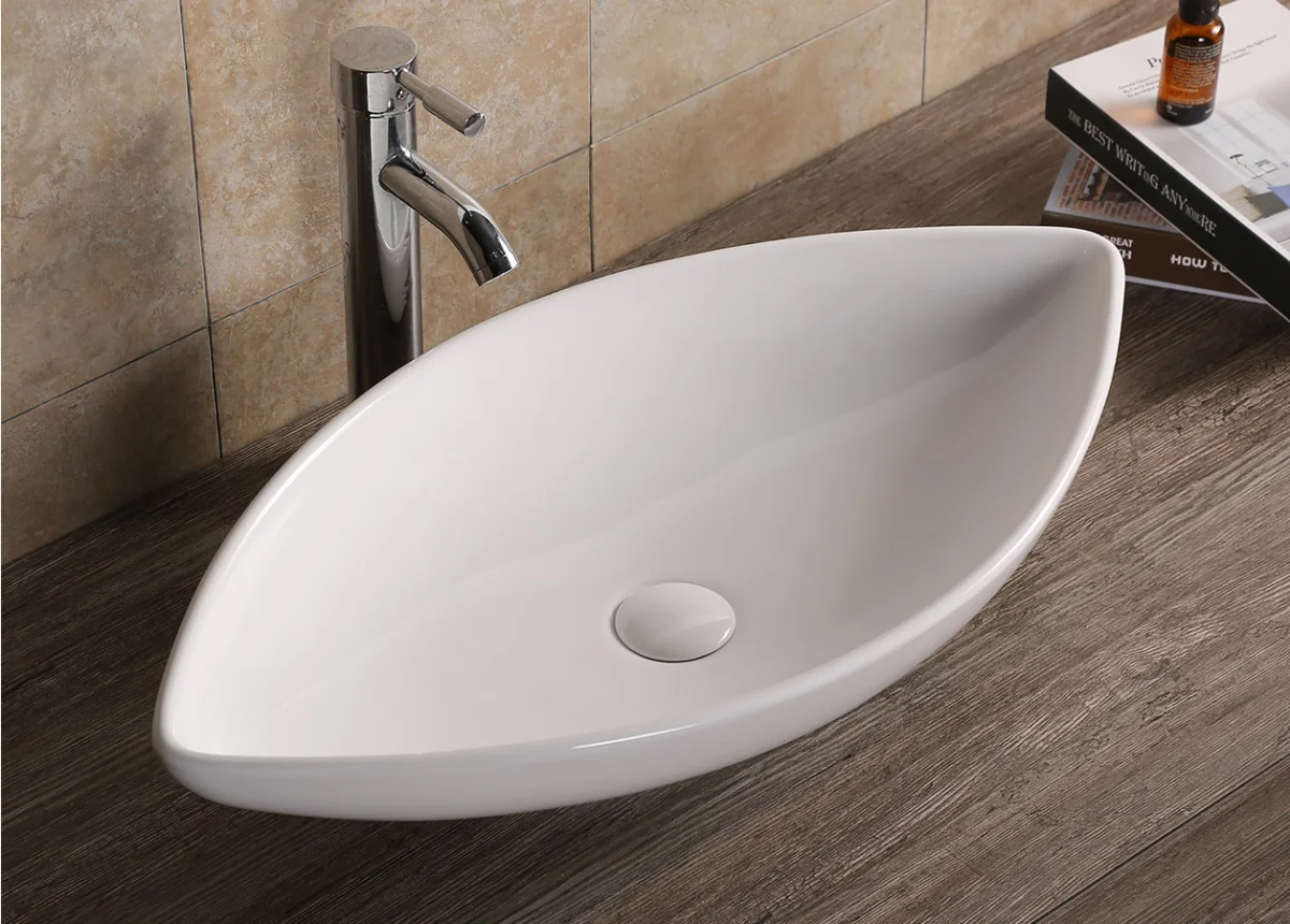 Раковина накладная Ceruttispa CR7093A в форме лодочки, белая, 70х37,5х14 см