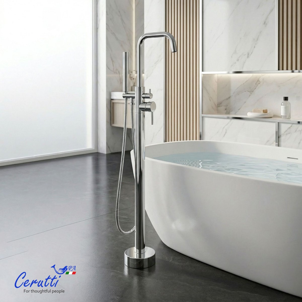 Ceruttispa АФРА (AFRA) Напольный смеситель для отдельностоящей ванны, цвет хром