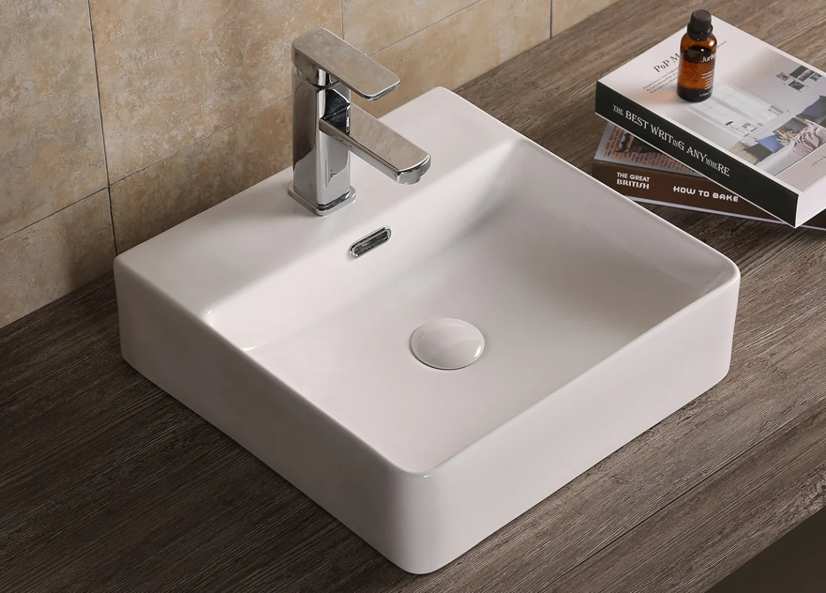 Раковина накладная Ceruttispa CR7602B квадратная с отверстием для смесителя, 42х42, 12,5 см